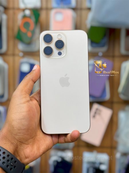 iPhone 16 Pro Max in Bole