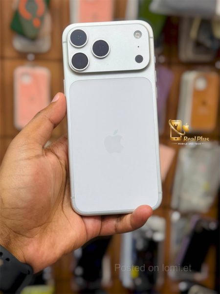 iPhone 17 Pro Max in Bole